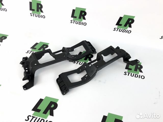 Кронштейн противотуманной фары Range Rover