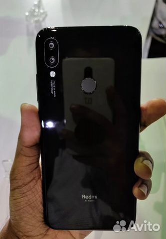 Redmi Note 7 4/64 gb (Глобальная версия)