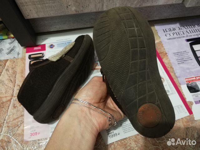 Не обычные ботиночки с собачками качественные Не обычные ботиночки с собачками качественные