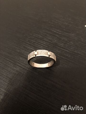 Серебряное кольцо с фианитами