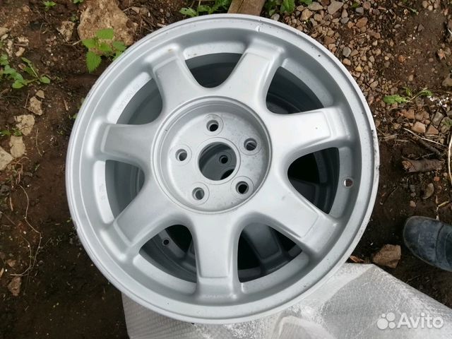 Комплект оригинальных дисков Toyota/Lexus R16 Комплект оригинальных дисков Toyota/Lexus R16