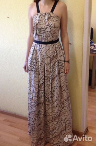 Вечернее шелковое платье Вечернее шелковое платье