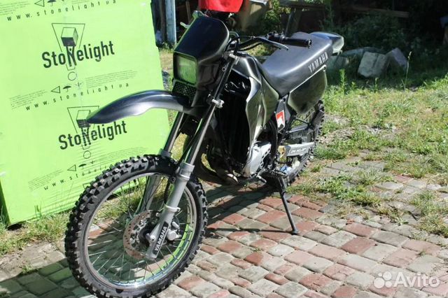Мотоцикл Yamaha DT125R
