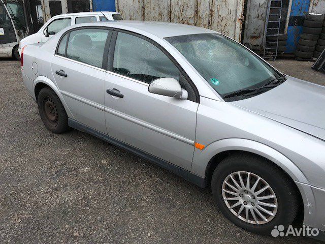 Opel Vectra C 2003 Запчасти разбор капот фара Opel Vectra C 2003 Запчасти разбор капот фара