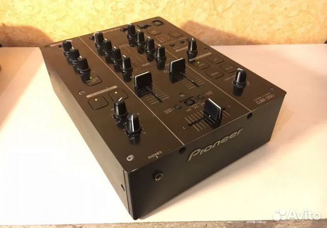 DJ микшер Pioneer DJM-350