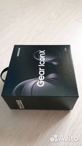 SAMSUNG gear iconx 2018