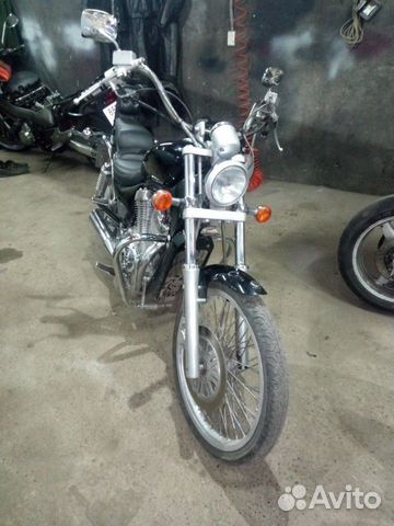 Suzuki Intruder 400