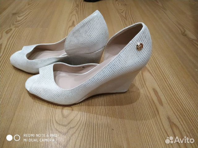 Новые Туфли Новые Туфли