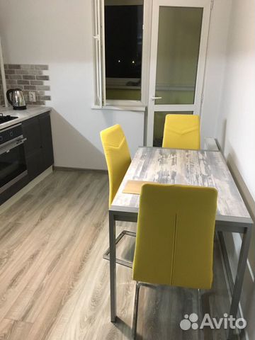 1-к квартира, 35 м², 4/10 эт.
