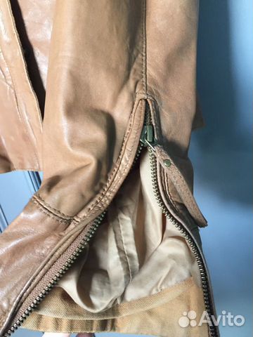 Куртка кожаная Stradivarius L Куртка кожаная Stradivarius L