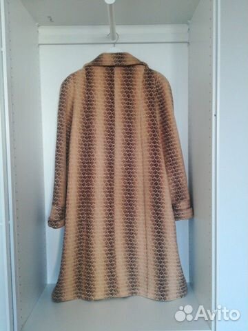 Пальто женское шерстяное 52 размер Пальто женское шерстяное 52 размер