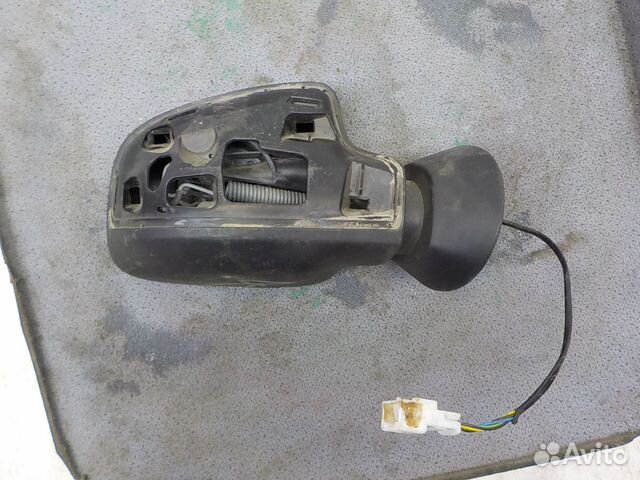 Зеркало наружное правое на Renault Sandero