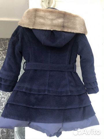Пальто девочке Tre Api 5-6 лет Пальто девочке Tre Api 5-6 лет