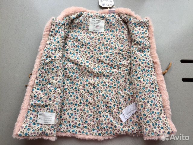 Новая жилетка Zara 3-4 года