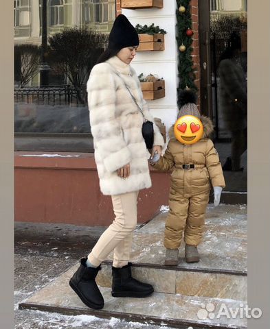 Шуба норковая белая поперечка Шуба норковая белая поперечка