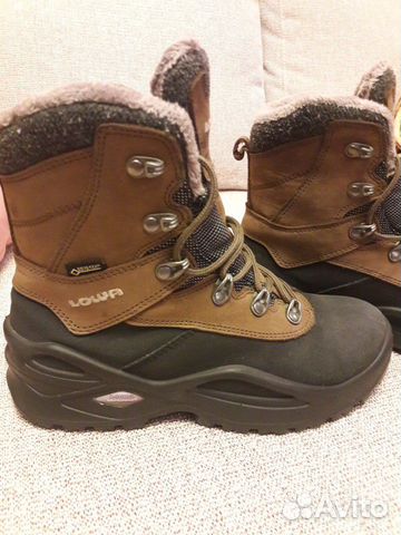 Ботинки lowa gore-tex р.36 Ботинки lowa gore-tex р.36
