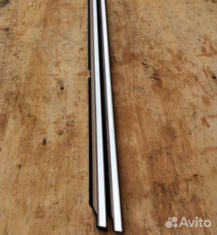 Молдинг задней правой двери Mercedes w221 S 221