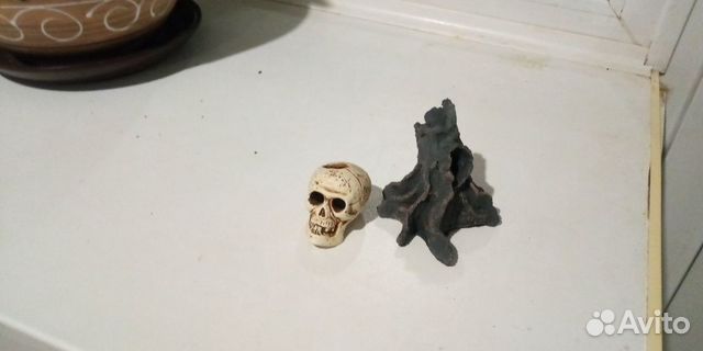 Корабль и замок для аквариума