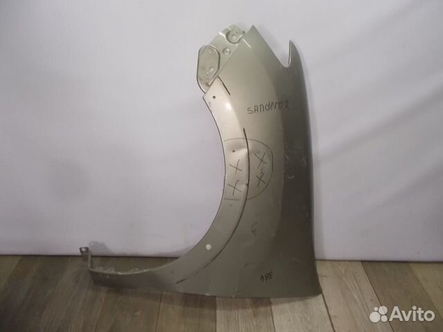 Крыло переднее левое бу Renault Sandero Stepway 2