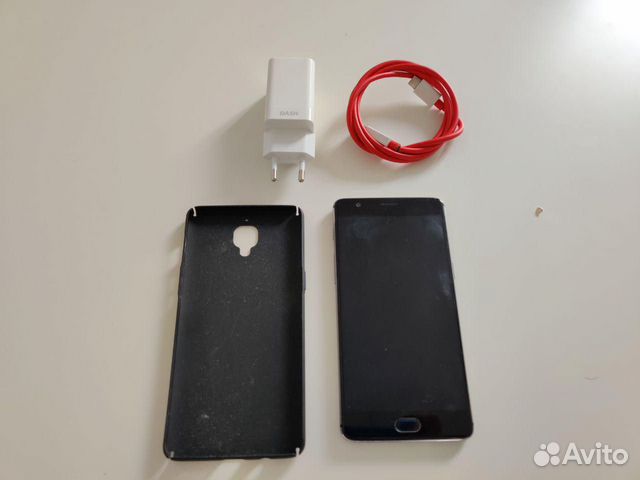 Смартфон OnePlus 3T Gunmetal Смартфон OnePlus 3T Gunmetal