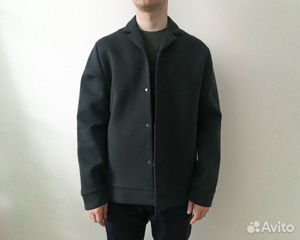 Куртка COS необычная архитектурный крой новая Куртка COS необычная архитектурный крой новая