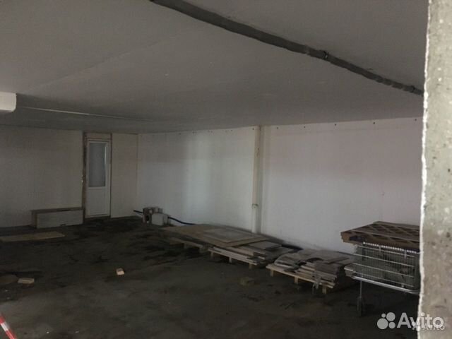 Помещение под автоуслуги, тонировку Помещение под автоуслуги, тонировку