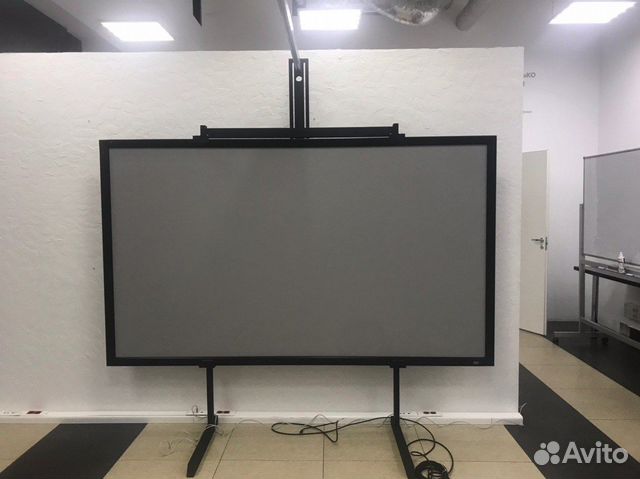 экран настенный с электроприводом digis dsef-4304, формат 4:3, 120" (248x189), mw. экран моторизованный draper targa 400x300. полотно для проектора 200 дюймов. экран для проектора авито. экран мобильный screenmedia apolo-t 150x150 cv.