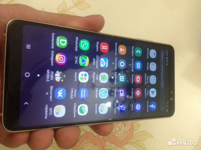 Телефон Galaxy A8+ 2018 Телефон Galaxy A8+ 2018