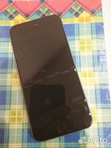 Телефон iPhone 6s 64 g