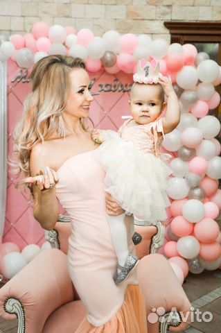 Платья в аренду, имеются в стиле family look