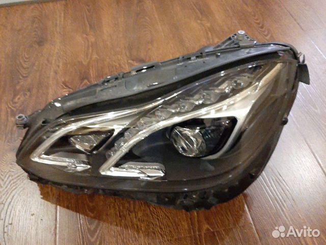 Фара Мерседес W212 E212 рестайлинг левая Full Led
