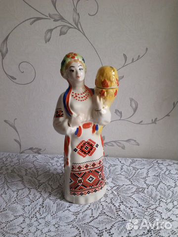 Статуэтка, бутылка, штоф, времён СССР, девушка с к