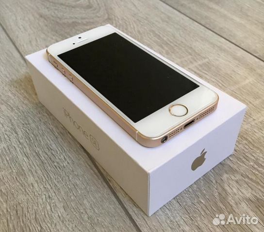 iPhone SE 32Gb Gold (Идеальное состояние) iPhone SE 32Gb Gold (Идеальное состояние)