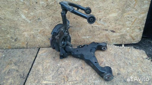 Кулак поворотный Toyota Land Cruiser 200 partCu