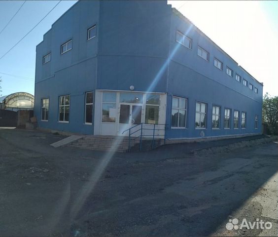 Арендный бизнес торговое здание S 807 м2