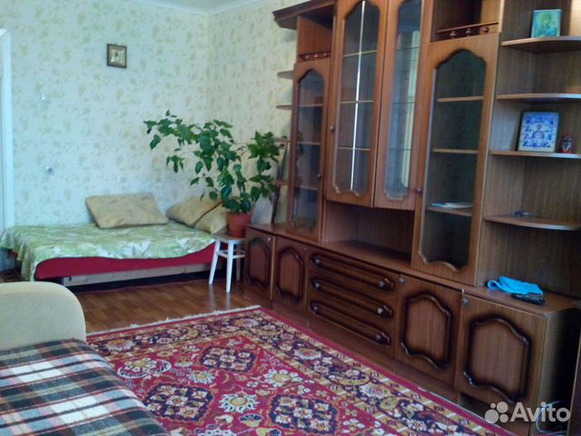 1-к квартира, 40 м², 1/10 эт.