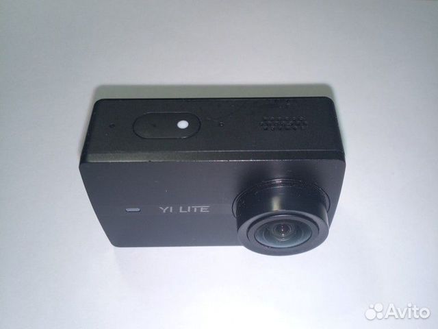 Экшн камера YI lite