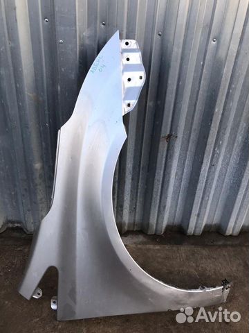 Крыло переднее правое Тойота Авенсис 3 08-15г