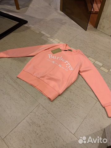 Свитшот Burberry в идеале Свитшот Burberry в идеале