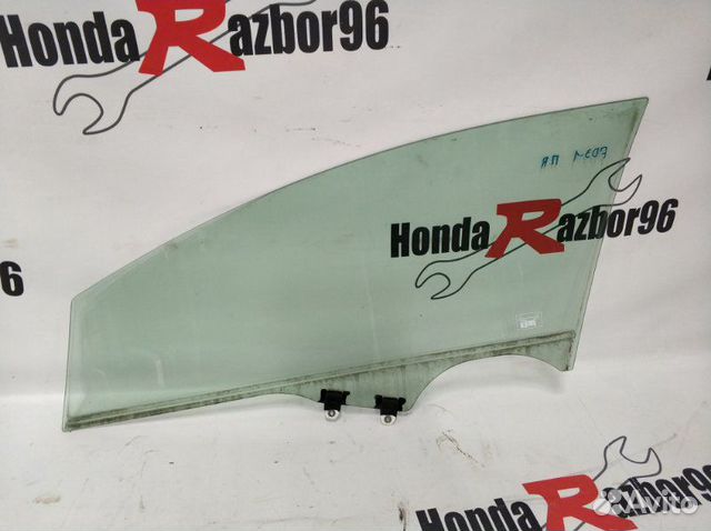 Стекло двери переднее правое Honda Civic 4D LDA