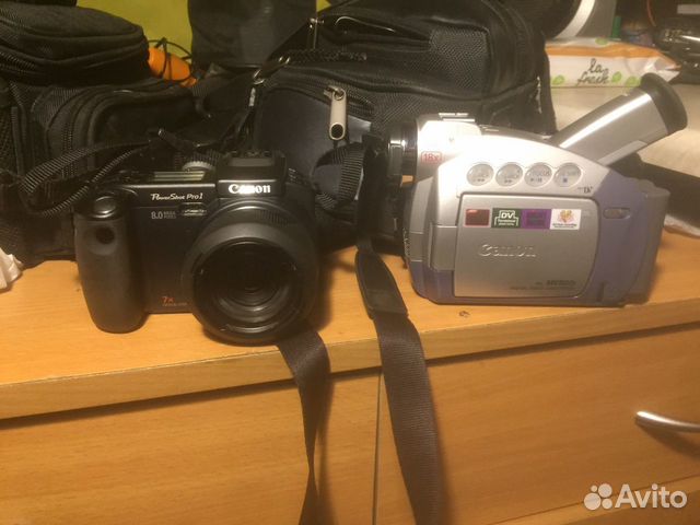 Мини коллекция фотоаппаратуры Мини коллекция фотоаппаратуры
