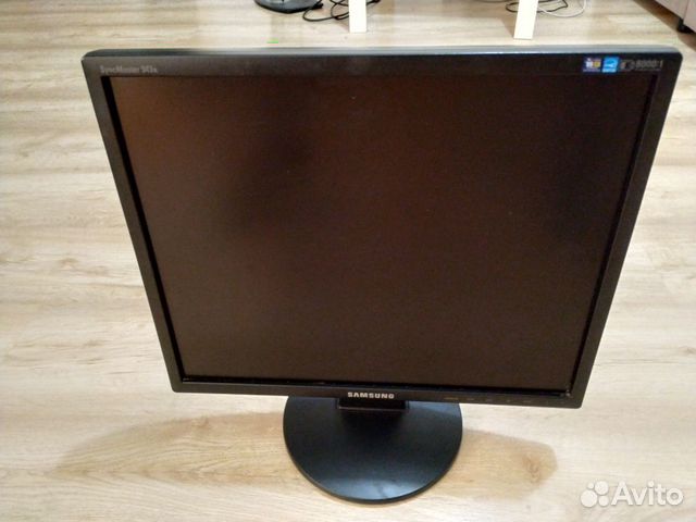 Монитор SAMSUNG SyncMaster 943n