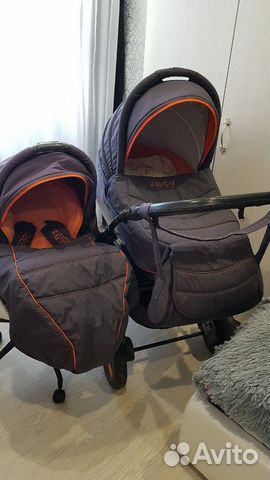 Коляска Zippy Tutis 2в1