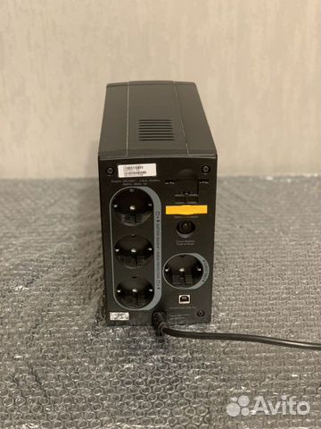 Источник бесперебойного питания APC BX650 Источник бесперебойного питания APC BX650