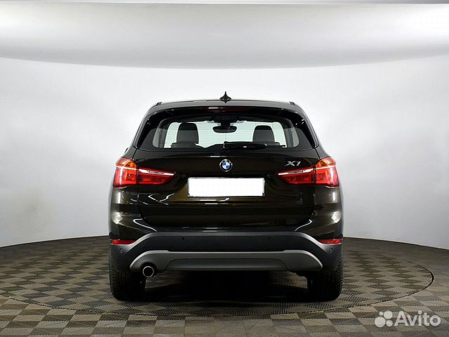 Прокат автомобиля бмв Х1 (2018 год) Прокат автомобиля бмв Х1 (2018 год)