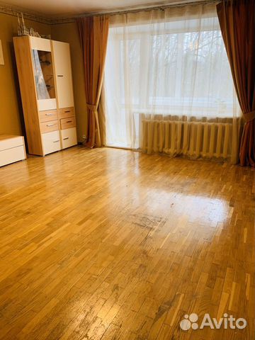 3-к квартира, 76 м², 1/6 эт.
