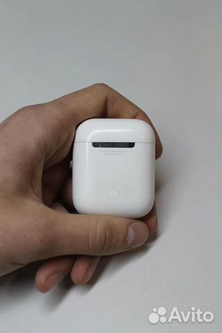 Кейс для наушников Apple AirPods Кейс для наушников Apple AirPods