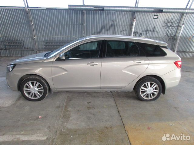 LADA Vesta 1.8 МТ, 2017, 18 000 км LADA Vesta 1.8 МТ, 2017, 18 000 км