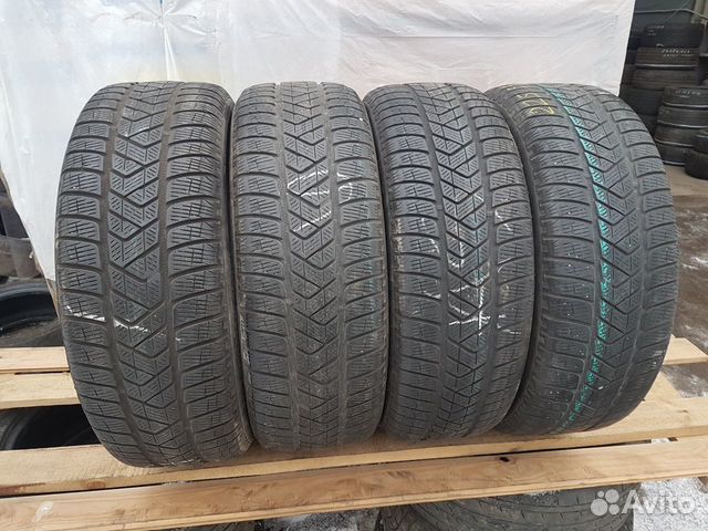 225 55 19 Pirelli Scorpion Winter 54V