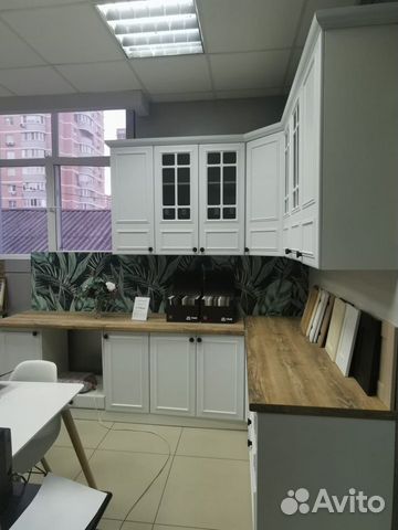 Кухня с витрины